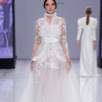 YolanCris. Credits: Valmont Barcelona Bridal Fashion Week