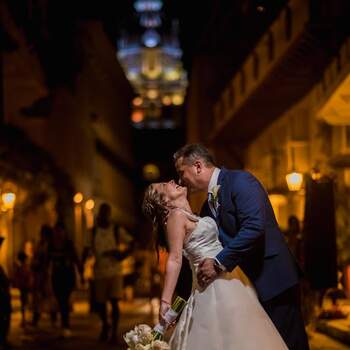Si tienes una boda destino en una ciudad como Cartagena, con más razón necesitarás un wedding planner como <a href="https://www.zankyou.com.co/f/colombia-mistica-738856" target="_blank">Colombia Mística WP</a>.