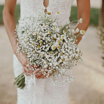 de 70 buquês de noiva com flores silvestres: Dê um toque boho chic ao seu  look!