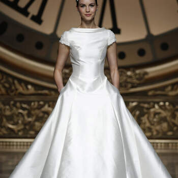 Credits: Barcelona Bridal Week
<a href="http://zankyou.9nl.de/n3ig" target="_blank"> Faça a sua marcação para experimentar este vestido! </a>