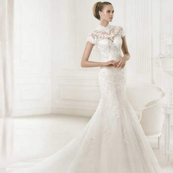 <a href="http://zankyou.9nl.de/7wxx">Prenez rendez-vous ici pour découvrir la nouvelle collection 2015 de Pronovias.</a>