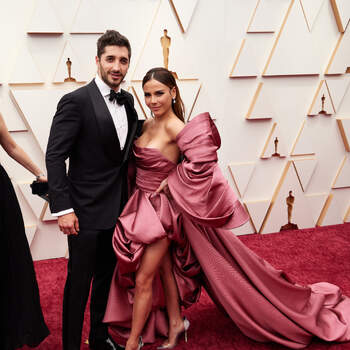 Carolina Gaitán with guest arrives on the red carpet of the 94th Oscars® at the Dolby Theatre at Ovation Hollywood in Los Angeles, CA, on Sunday, March 27, 2022.