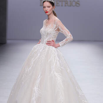 Demetrios. Credits: Barcelona Bridal Fashion Week