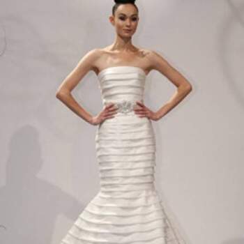 A coleção 2013 de vestidos de noiva de Dennis Basso inspiram qualquer noiva que esteja na busca do vestido ideal! Veja os modelos! 