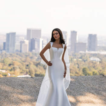 Pronovias Cruise Collection 