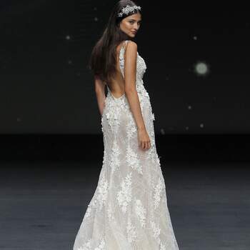 Demetrios 2021 | Valmont Barcelona Bridal Fashion Week 