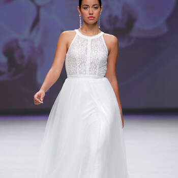 Aire Barcelona. Créditos: Valmont Barcelona Bridal Fashion Week