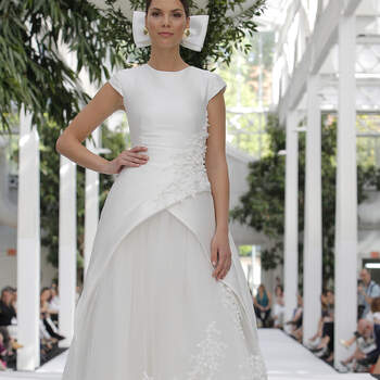 María Barragán. Credits_ Barcelona Bridal Fashion Week