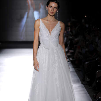 Credits: Barcelona Bridal Fashion Week