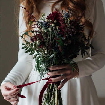 Sí a las flores silvestres para tu boda. Decoración de floristería Chitina. Credits: Kiwo