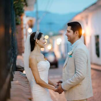 <a href="https://www.zankyou.com.co/f/camilo-alvarez-wedding-photographer-397202" target="_blank">Camilo Álvarez Wedding Photographer</a>