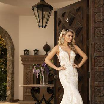 Photo : Casablanca Bridal