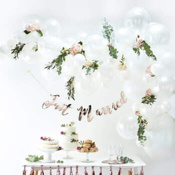 Arco de globos blanco 70 unidades- Compra en The Wedding Shop