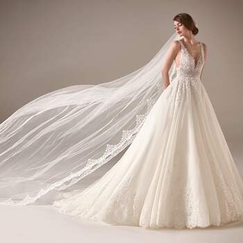 Pronovias