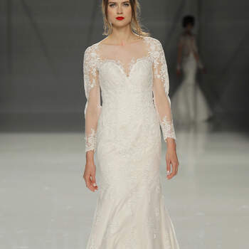 Demetrios. Credits: Barcelona Bridal Fashion Week