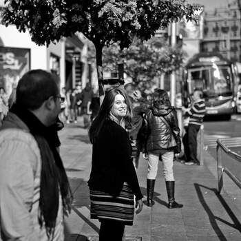 Preciosa imagen en blanco y negro captada en pleno centro de Madrid. Foto: Photoenlace. JF. Mayoral.