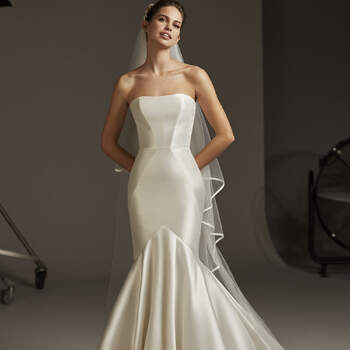 Oberon. Credits: Pronovias