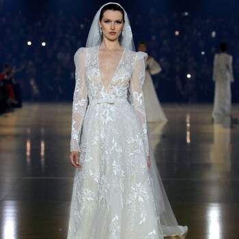 Pronovias Collezione 2023 dalla Barcelona Bridal Week