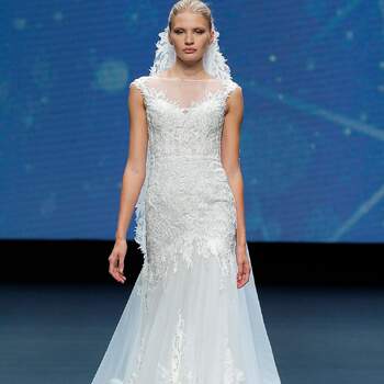 Amelia Casablanca 2021 | Valmont Barcelona Bridal Fashion Week 