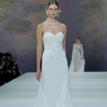 Photo : Marchesa for Pronovias