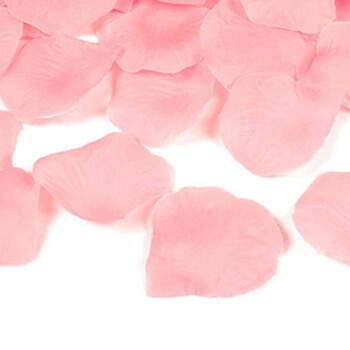 Foto: Pétalos de tela rosas