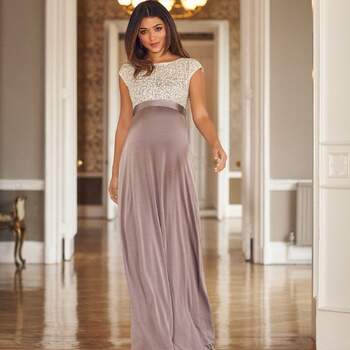 Mia gown, by Tiffany Rose. Credits: BellyFashion