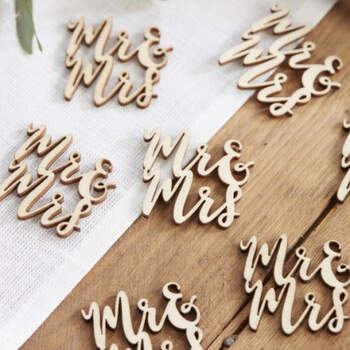Letras decorativas de madera Sr y Sra 15 unidades- Compra en The Wedding Shop