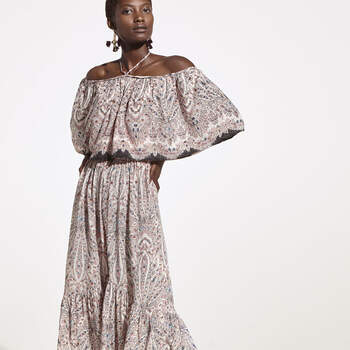 Vestido paisley com borda decorada da Oysho (29,99€)