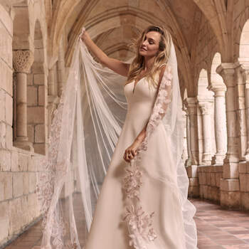 Photo : Maggie Sottero - Josephine