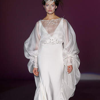 Capas de gasa: tendencia para 2013 en vestidos de novia. Foto: IFEMA