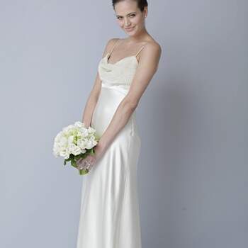 <a title="Vestidos de noiva 2013" href="https://www.zankyou.pt/p/vestidos-de-noiva-2013" target="_blank">Saiba mais sobre as colecções de vestidos de noiva 2013.</a>