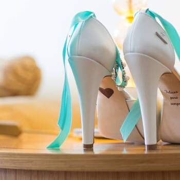 Sapatos: andIwonder wedding
