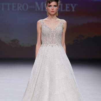 Maggie Sottero. Credits: Valmont Barcelona Bridal Fashion Week