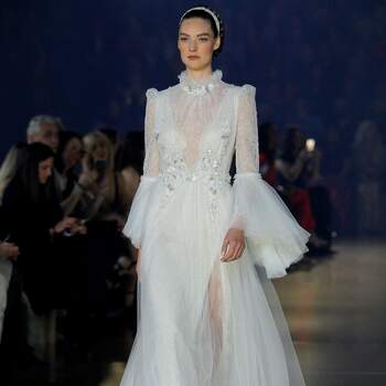 Pronovias Collezione 2023 dalla Barcelona Bridal Week