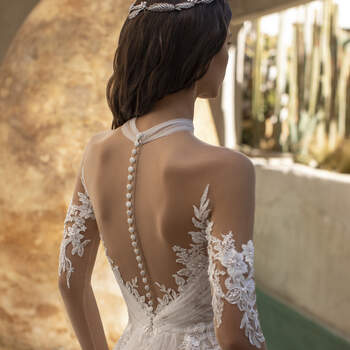 Photo: Pronovias 2021 Cruise Collection