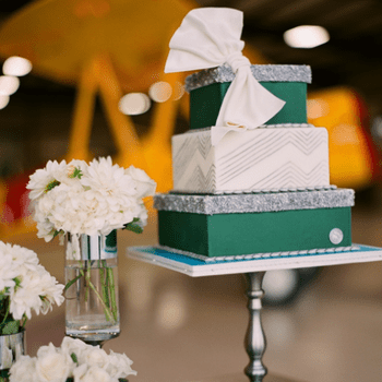 A cor esmeralda é uma das tendências de cores para casamentos em 2013 e se você quer sua decoração desta cor, veja estas inspirações que separamos!