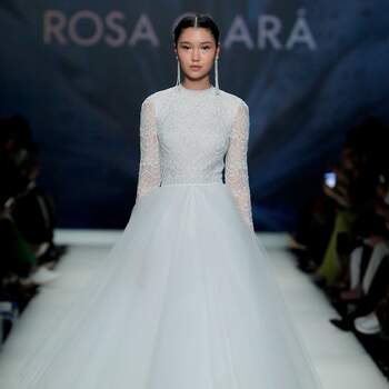 Rosa Clará Collezione 2023 Barcelona Bridal Week