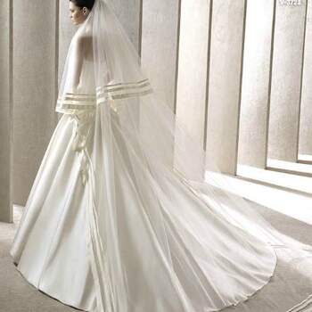 <a href="http://zankyou.9nl.de/7wxx">Prenez rendez-vous ici pour découvrir la nouvelle collection 2015 de Pronovias.</a>