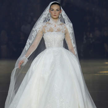 200 vestidos de novia corte princesa: ¡diseños idílicos para tu boda!