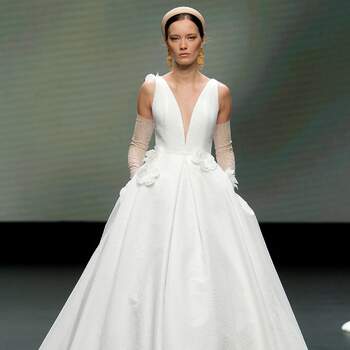 Jesús Peiró 2021 | Valmont Barcelona Bridal Fashion Week 