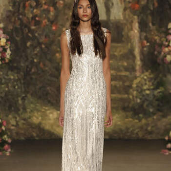 Credits: Jenny Packham