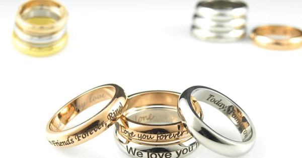 Más de 120 frases para grabar en los anillos de compromiso, boda o promesa