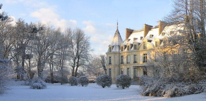 château pour mariage à Paris sous la neige