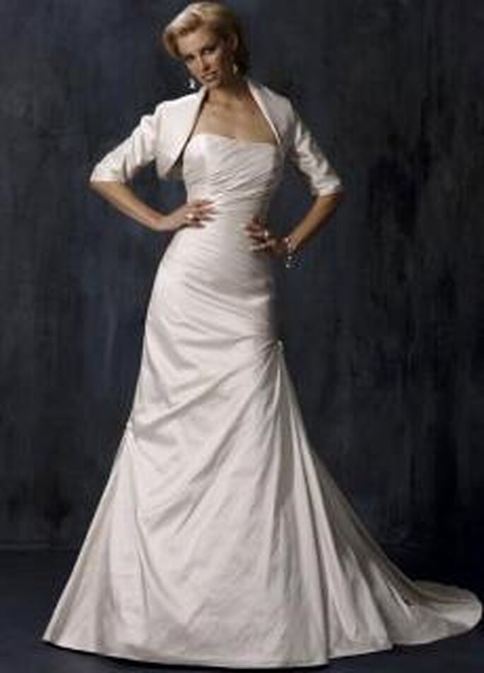 Maggie Sottero 2010 - Braxtyn, vestido largo en seda, de corte princesa, strapless, con bolero a juego