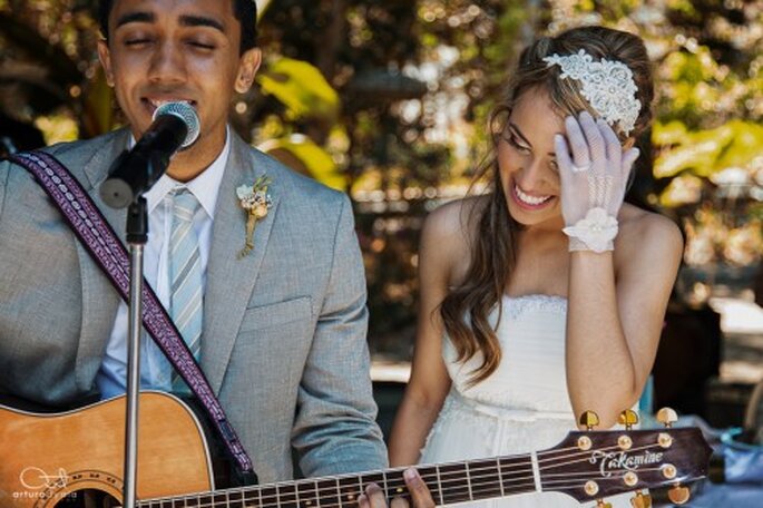 Elige al fotógrafo más profesional para que te haga una linda sesión de fotos de boda artísticas - Foto Arturo Ayala