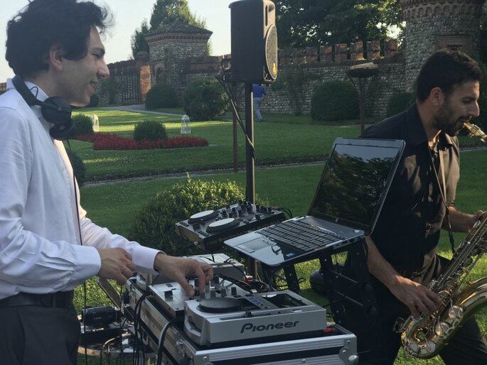 Professional Wedding DJ