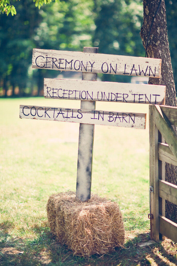 Cómo decorar una boda con paja - Three Nails Photography