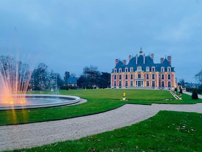 Château pour mariage avec superbe parc en Essonne