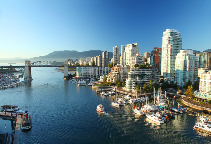 Luna de miel en Canadá (Vancouver) - Shutterstock