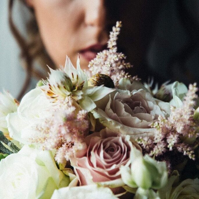 Wedding day, l'idea in più: il bouquet da polso - Sposi Magazine